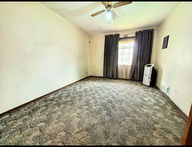 4 BEDROOM HOUSE FOR SALE IN ROODIA